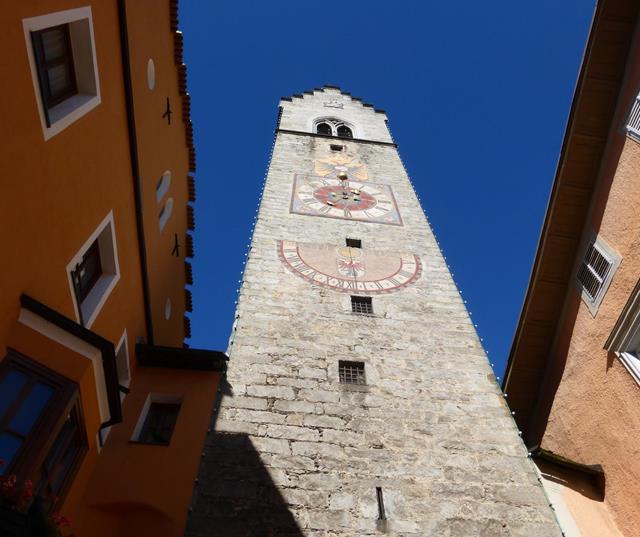 Der Zwölferturm in Sterzing.