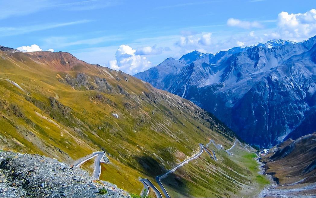 Bird’s-eye view of the winding Stelvio Pass.